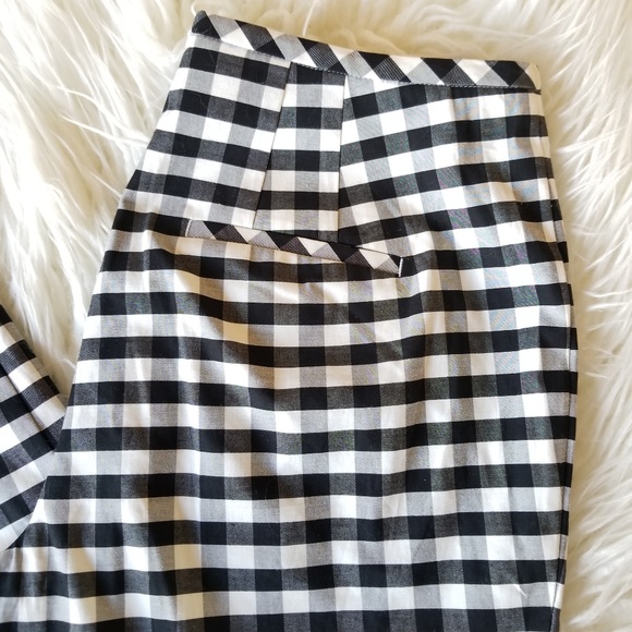 Talbots Buffalo Plaid Ankle Pants Size 4 - Picture 2 of 8